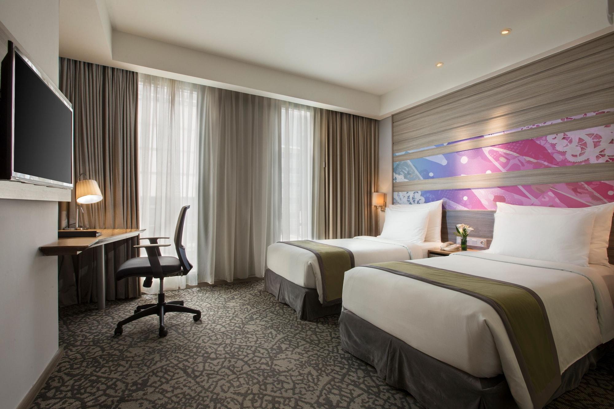 Hotel Grandhika Iskandarsyah Джакарта Экстерьер фото