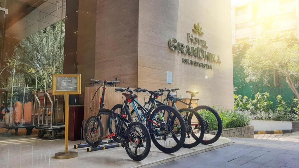 Hotel Grandhika Iskandarsyah Джакарта Экстерьер фото